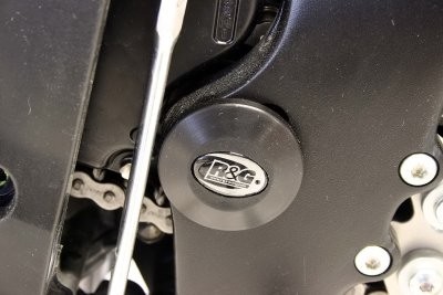 Zátka do rámu, levá, Suzuki GSX-R1000 '09, černá